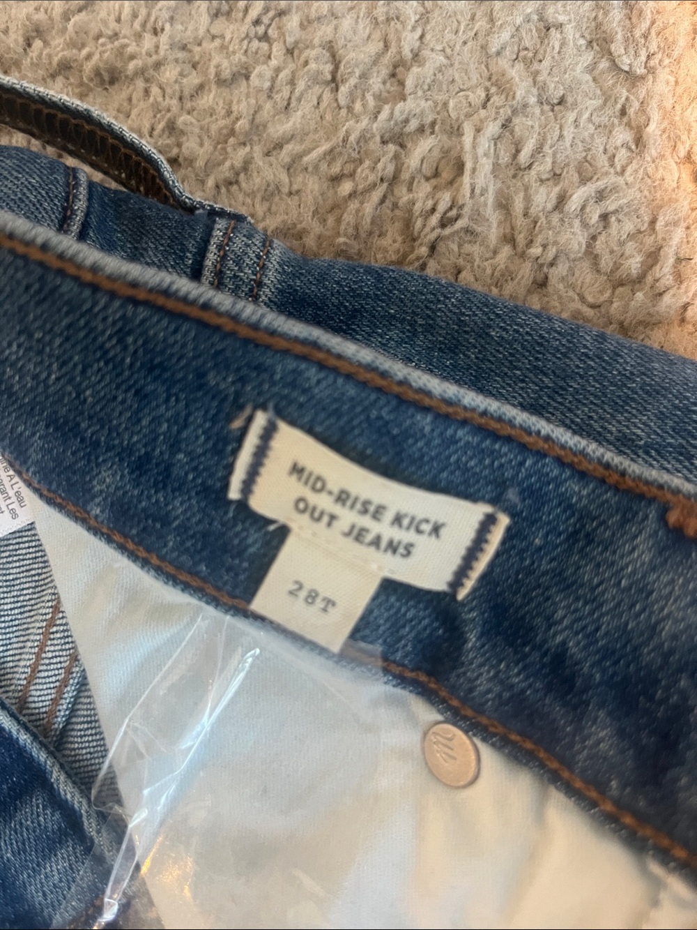 Madewell Women’s Jeans in Faded Blue Wash Size 28 T - Picture 3 of 8